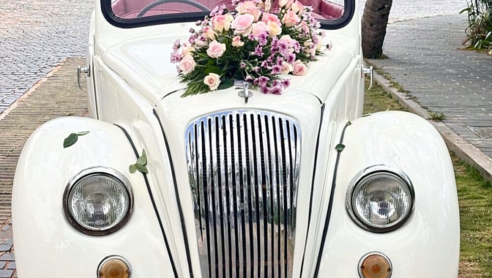 morris brand white vintage car rent in mysore